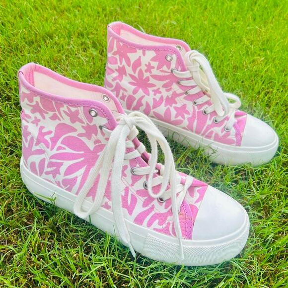 American Eagle Pink and white abstract floral high top sneakers cottagecore boho - Picture 2 of 7